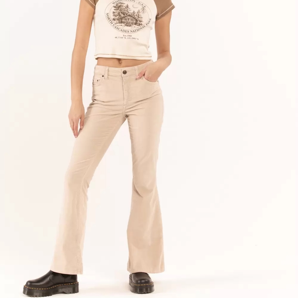 BDG Urban Outfitters Wide Cord Corduroy Flare Pants Beige Size 10 Boho 70's NWT